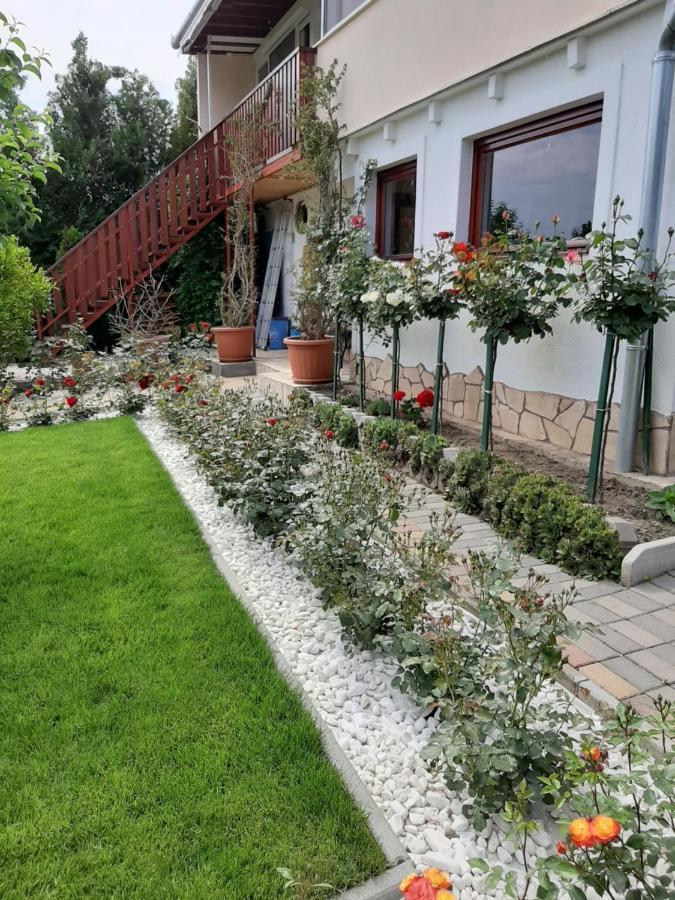 Rózsakert Vendégház Szigliget Extérieur photo